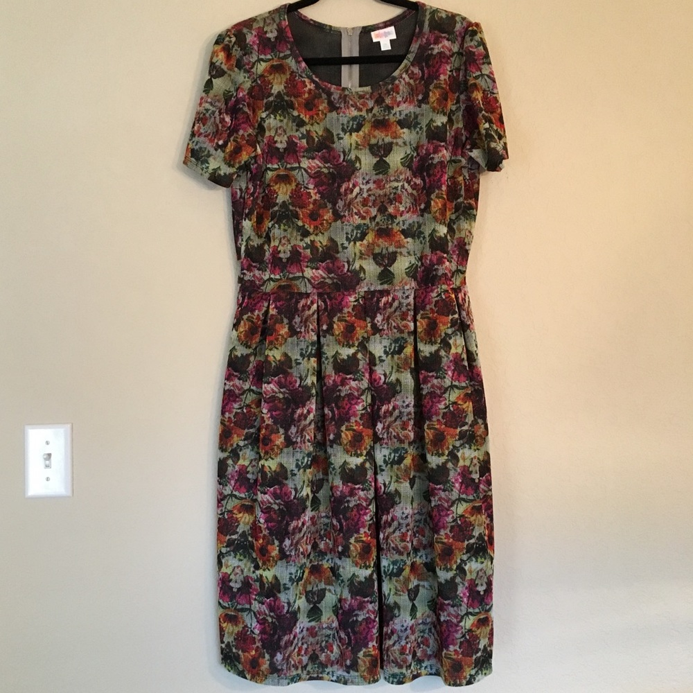 LuLaRoe Amelia Dress sz 2XL